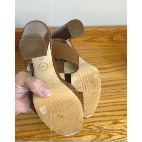 Michael Kors Size 6.5 Brown block heels Dress Pump Formal Casual 4.5 inch heel - Picture 7 of 8